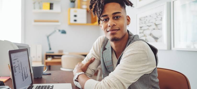 Kick-Start Your Career With 7 High Paying Entry-Level Jobs in Canada